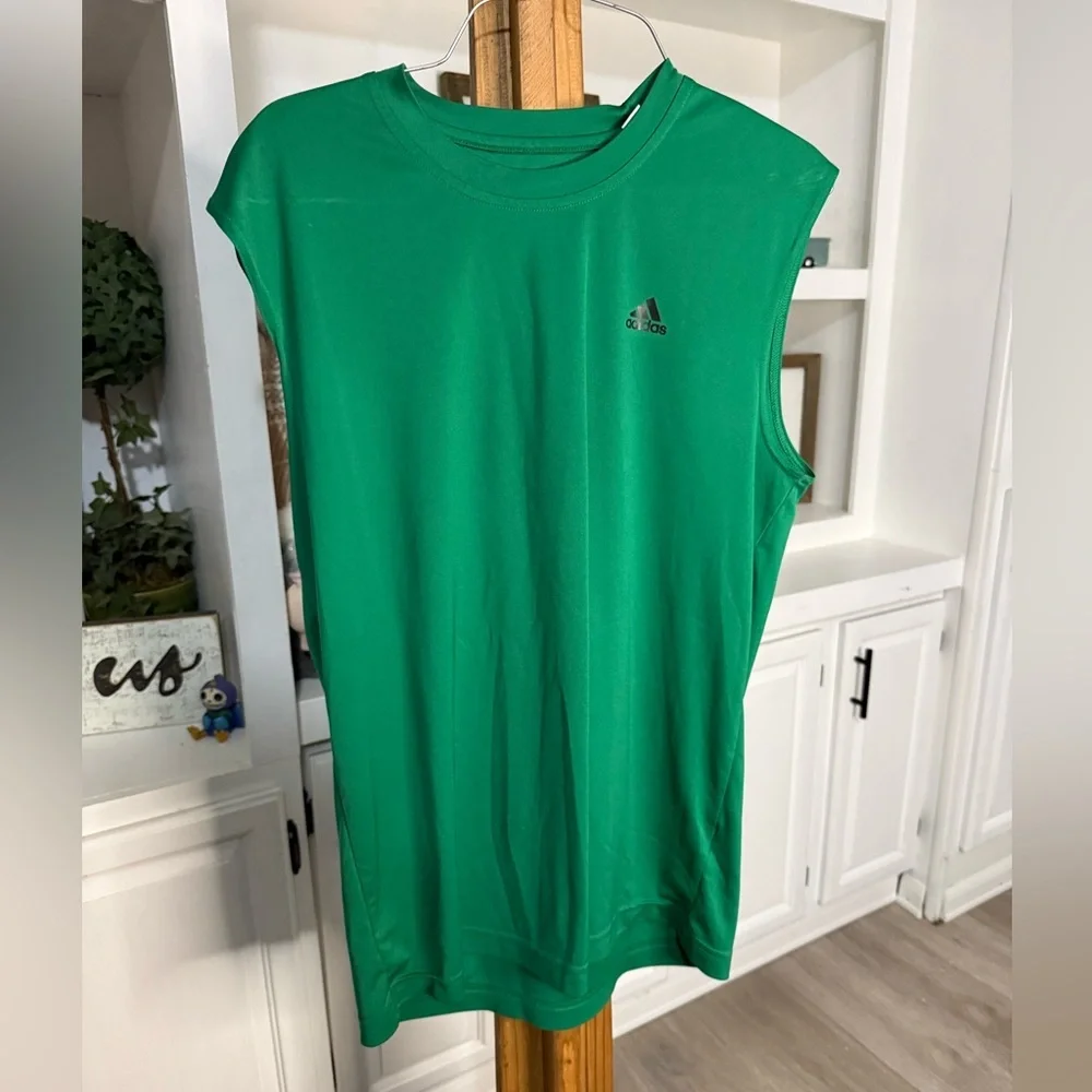 ❤️5/$25 Adidas Women's Vibrant Green Muscle Tee